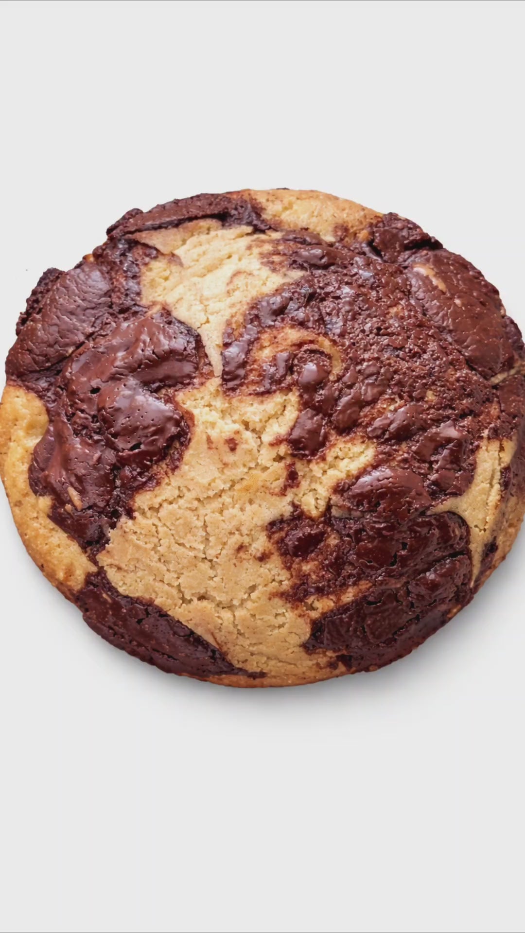 Melted Choc Chunks Topping Cookie (110g)