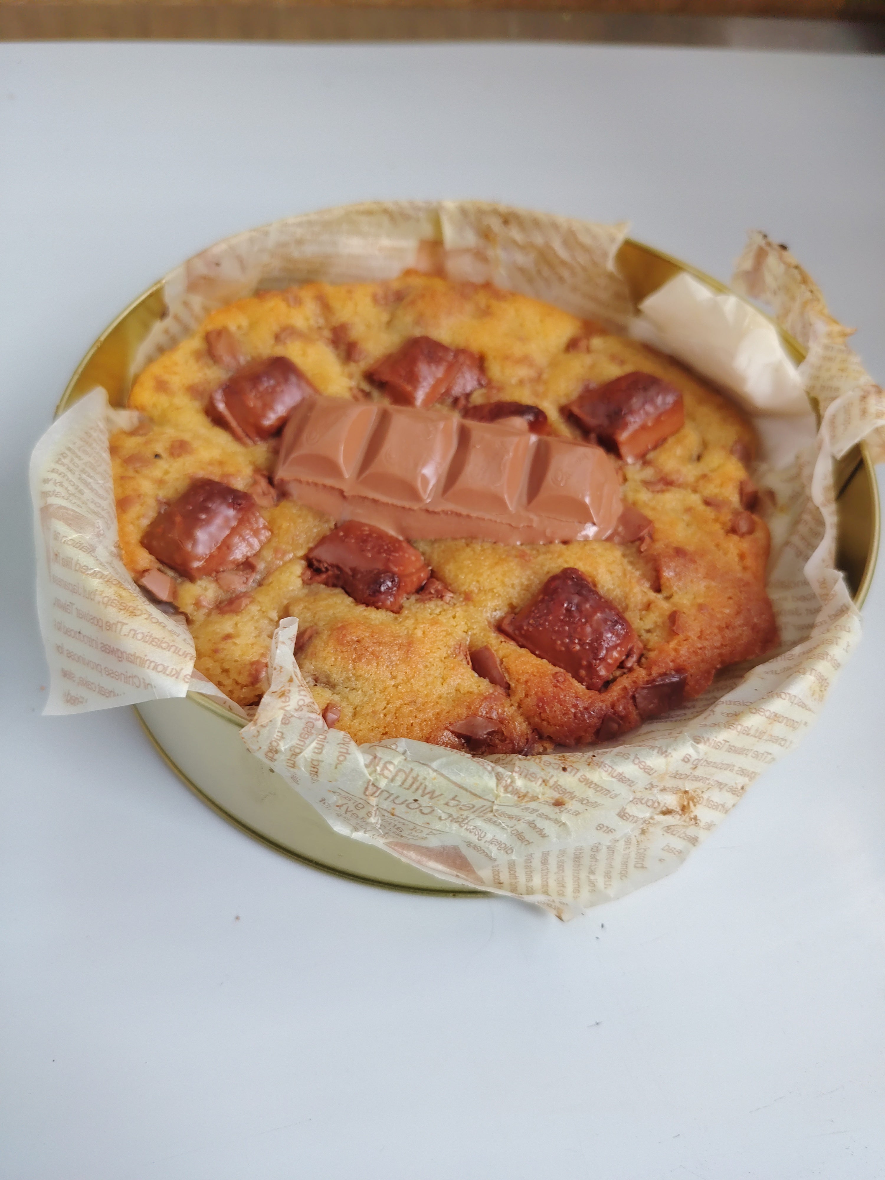 Cadbury Chunks Dubai Cookie Tin (Molten Filled) – Cadbury Lava 🍫💙