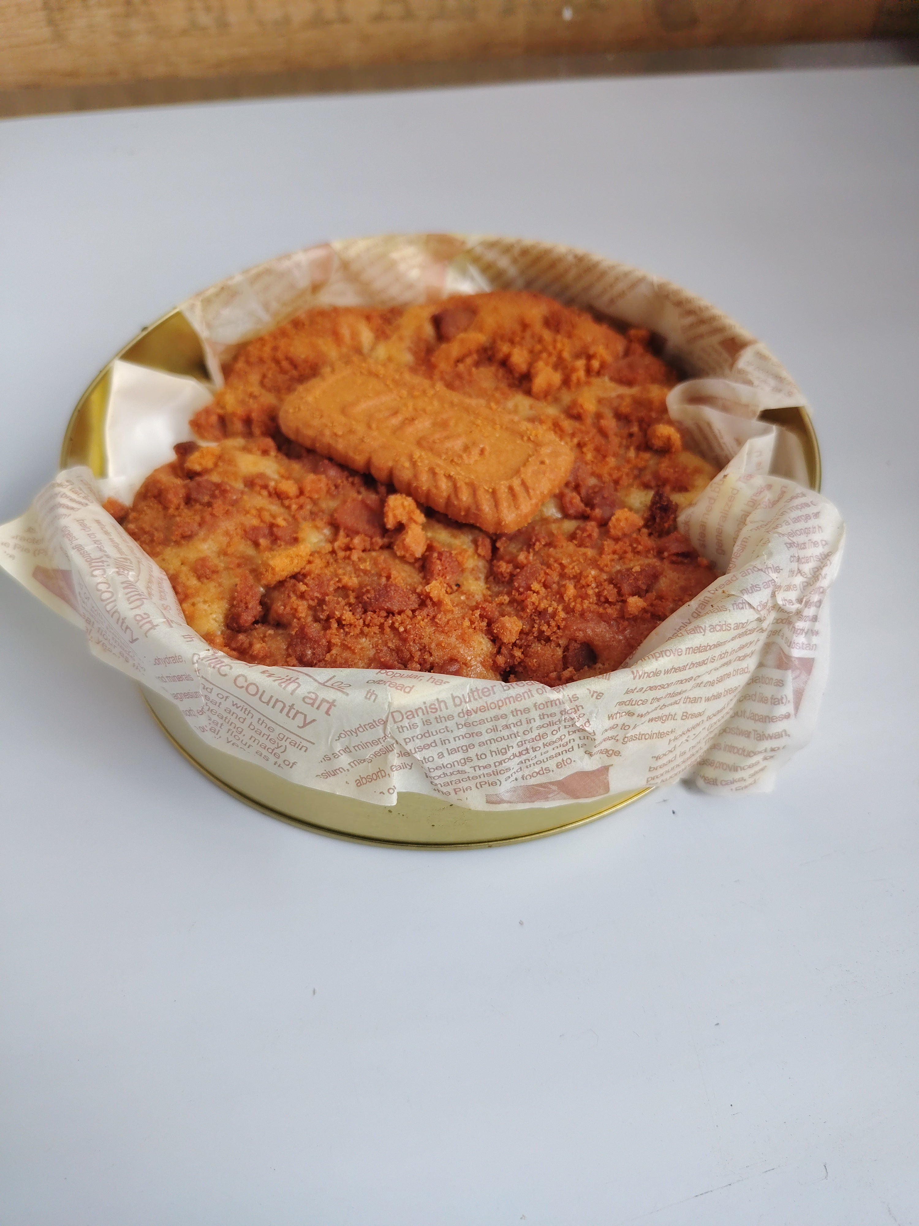 Dubai Cookie Tin (Molten Filled) – Biscoff Delight