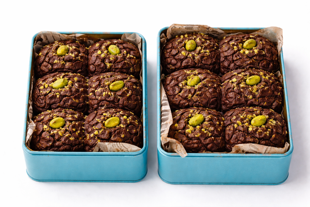 Dubai Cookie Tin (Molten Filled) – Kunafa Pistachio 💚🍫