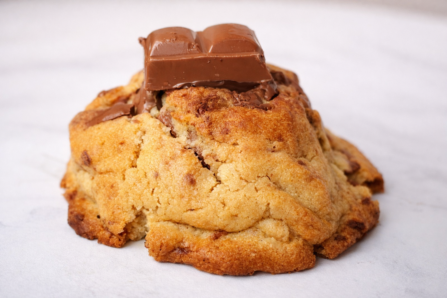 Cadbury Chunky Chocolate Cookie (110g) – NYC Style